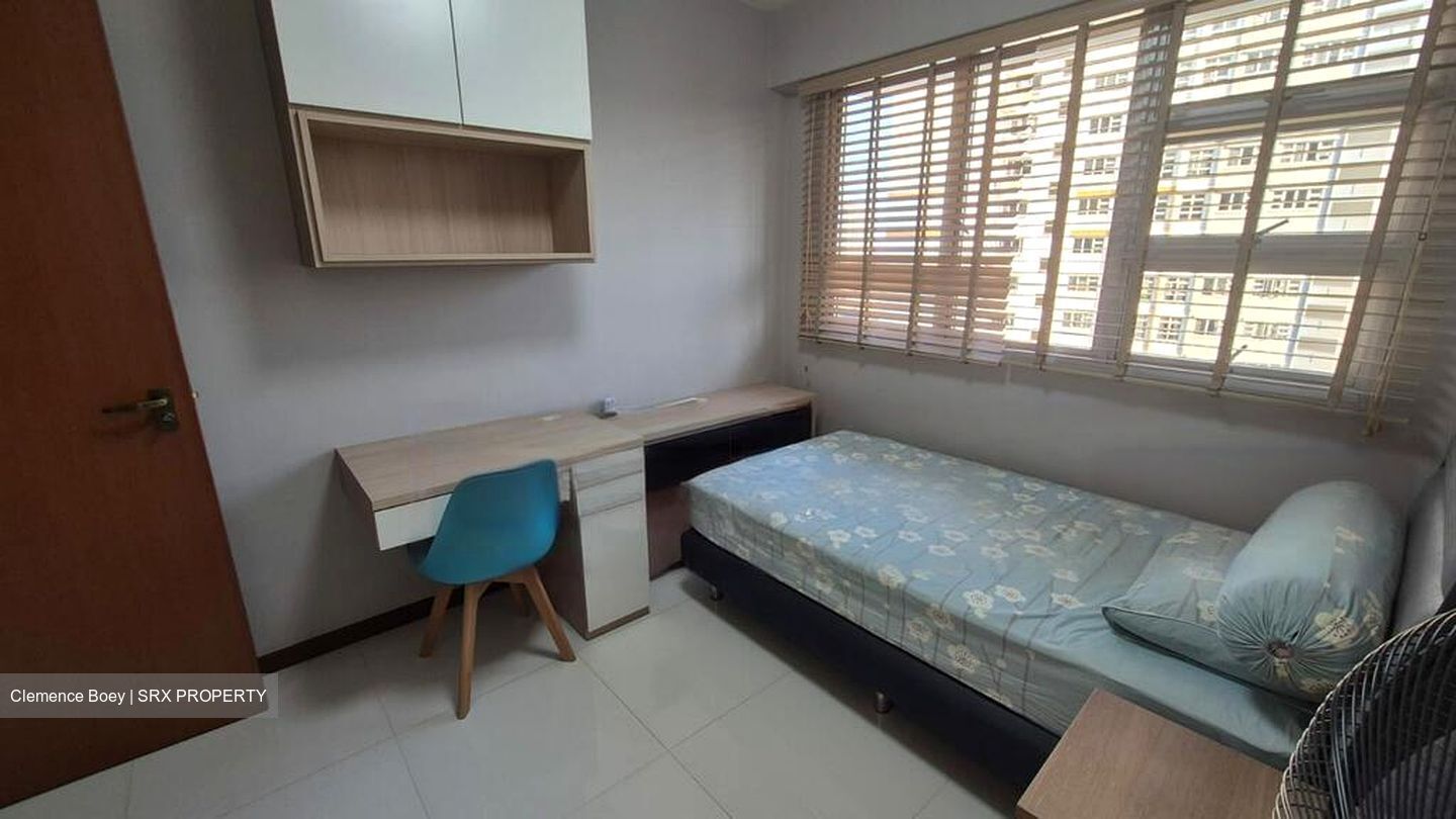 Blk 445 West Crest @ Bukit Batok (Bukit Batok), HDB 4 Rooms #453720041